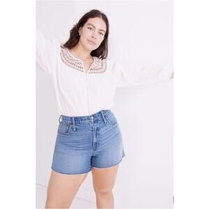 MADEWELL The Perfect Jean Short in Burnett Wash: TENCEL™ Lyocell Edition // 33